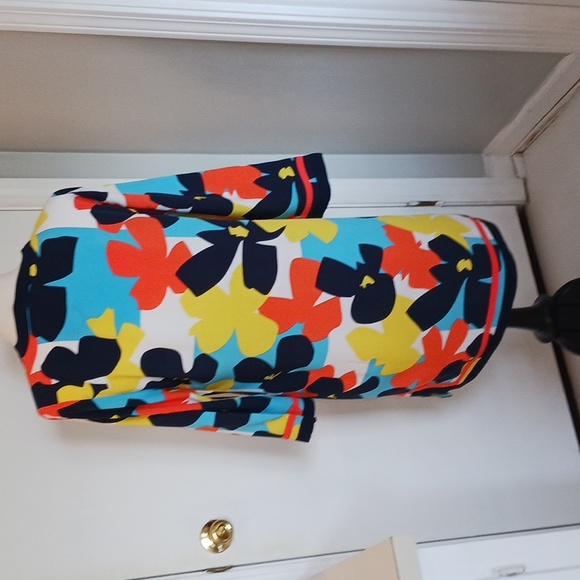 Dress - Picture 3 of 5